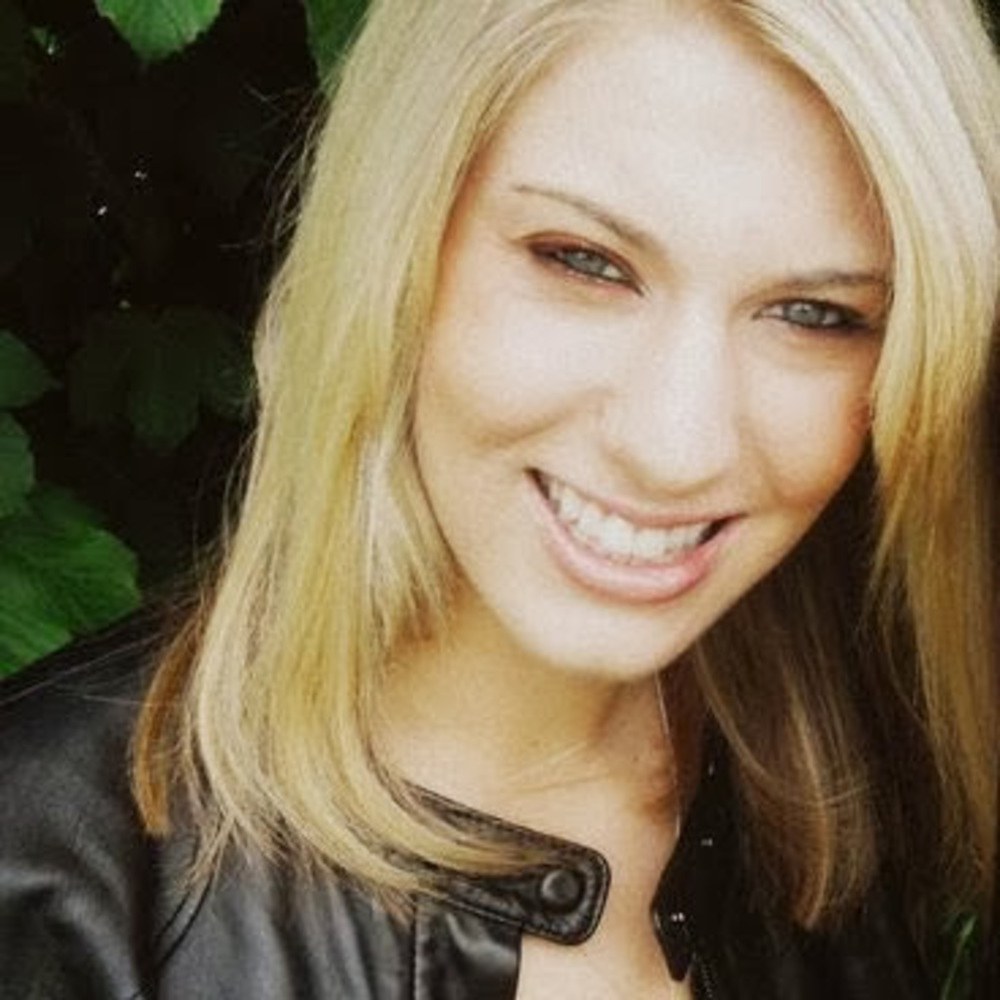Meet your Posher, Andrea